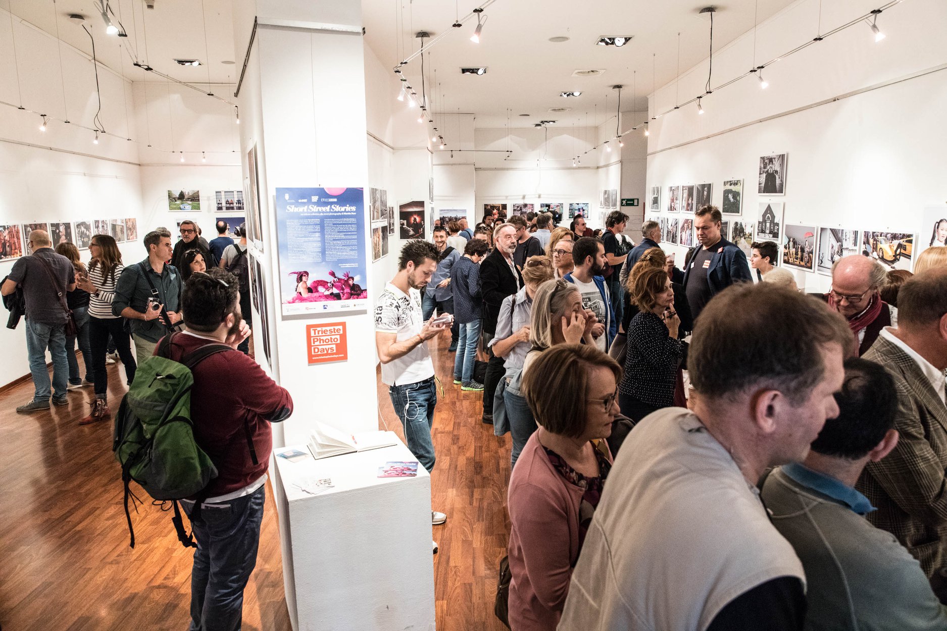 esposizione fotografica open call for entries exhibit around