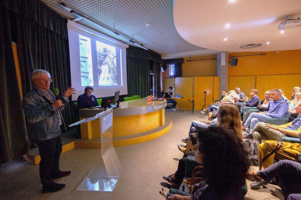 Speech by Massimo Stefanutti, president of the "La Gondola" photography club
